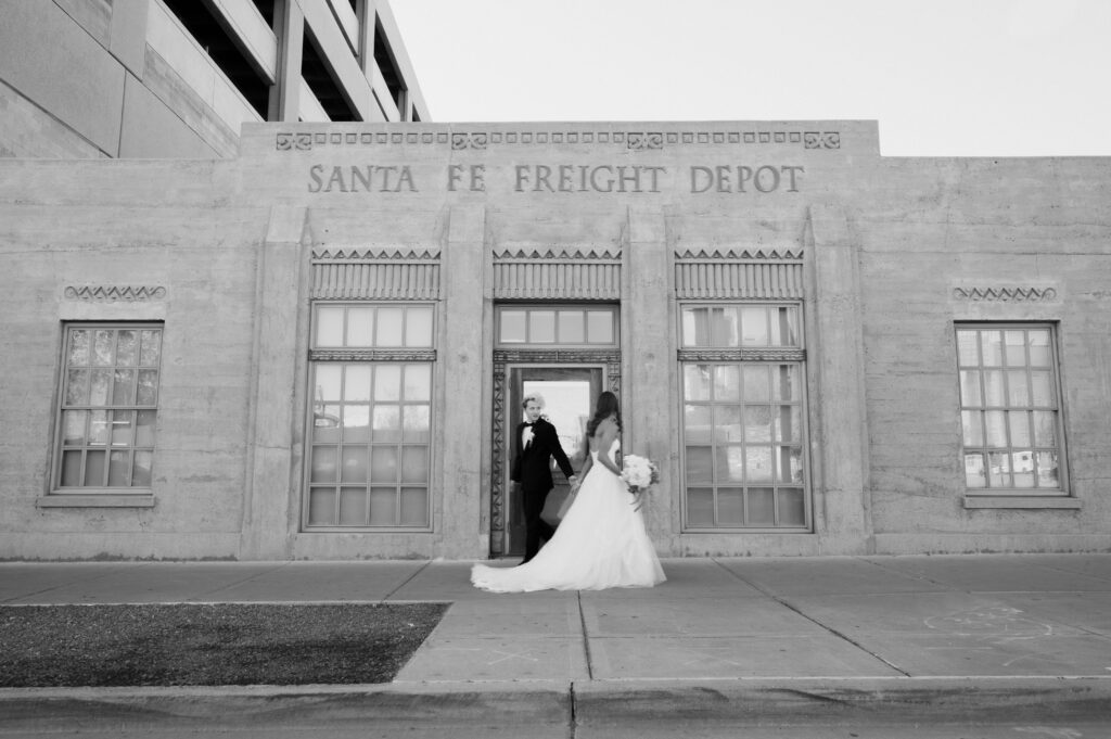 Modern Fall Wedding at The Icehouse in Downtown Phoenix