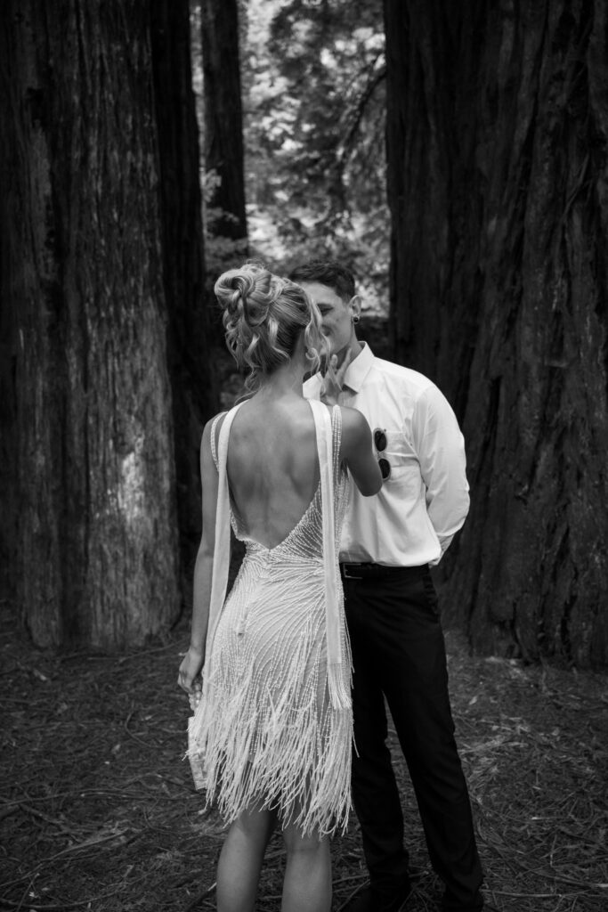 a non-traditional redwoods elopement