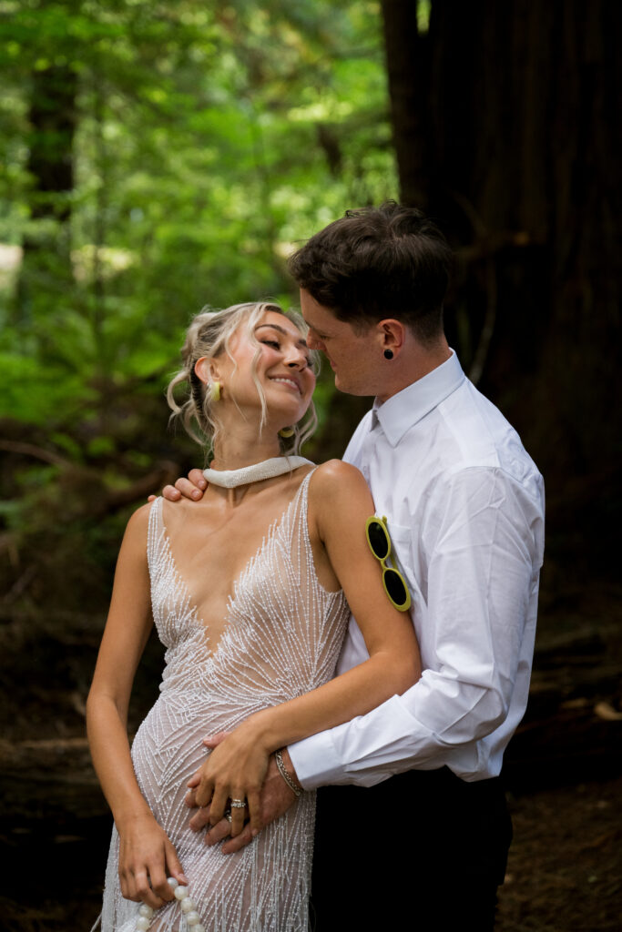 a non-traditional redwoods elopement