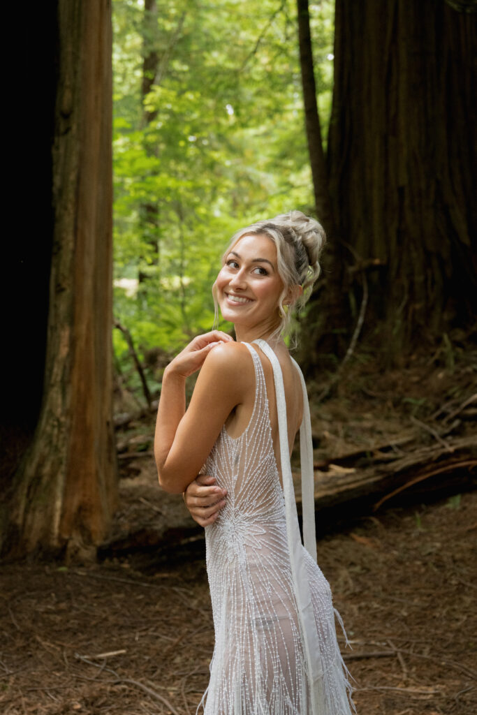 bridal portraits in the redwoods
