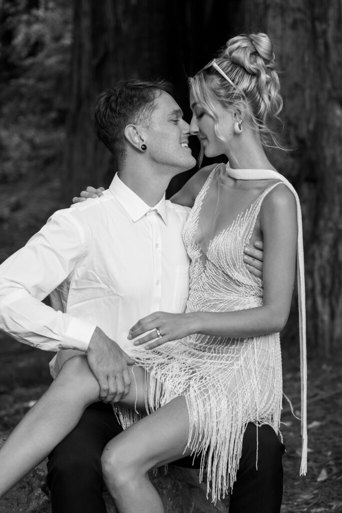 intimate couples portrait in the redwoods 