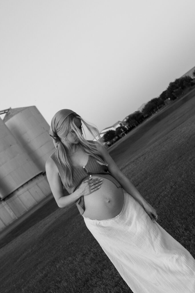 documentary maternity photos