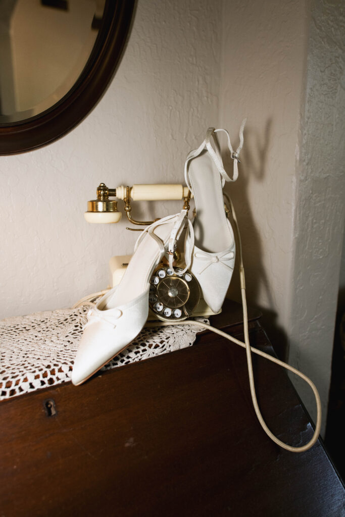 wedding details at Kingan Gardens