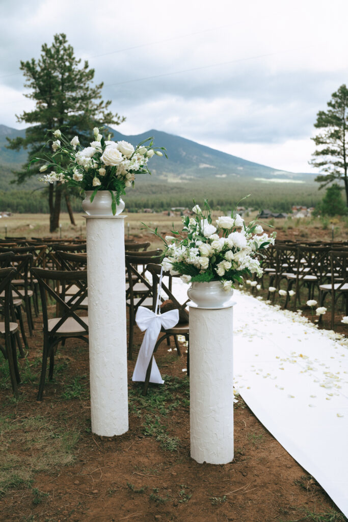 a timeless wedding in Flagstaff, Arizona
