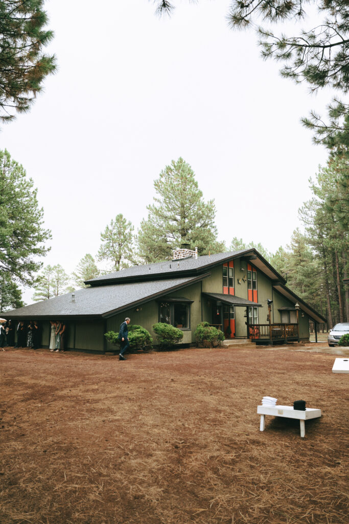 a timeless wedding in Flagstaff, Arizona